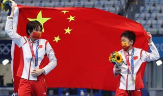 全红婵3跳满分夺金 全红婵3跳满分夺金